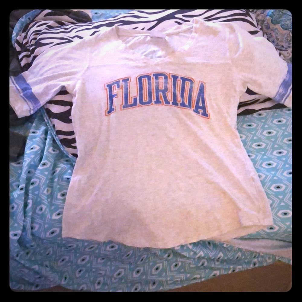 UF gator shirt